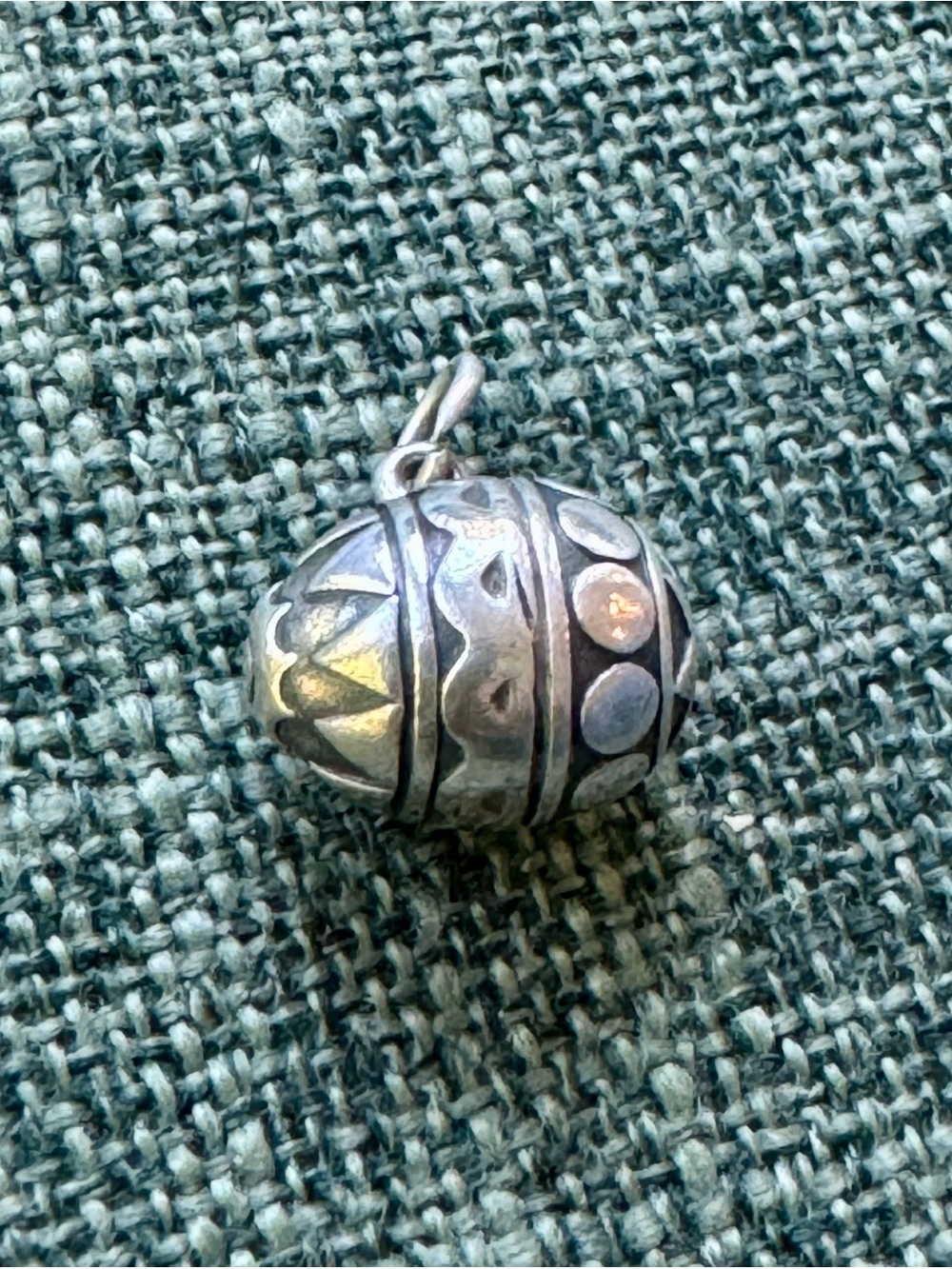 James Avery Retired Sterling Silver 3D Easter Egg Charm